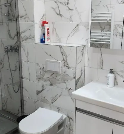 Apartament Brand New Two Bedroom And One Living In A Great Location! Sarajewo