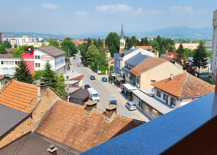 Brand New Two Bedroom And One Living In A Great Location! 塞拉耶佛