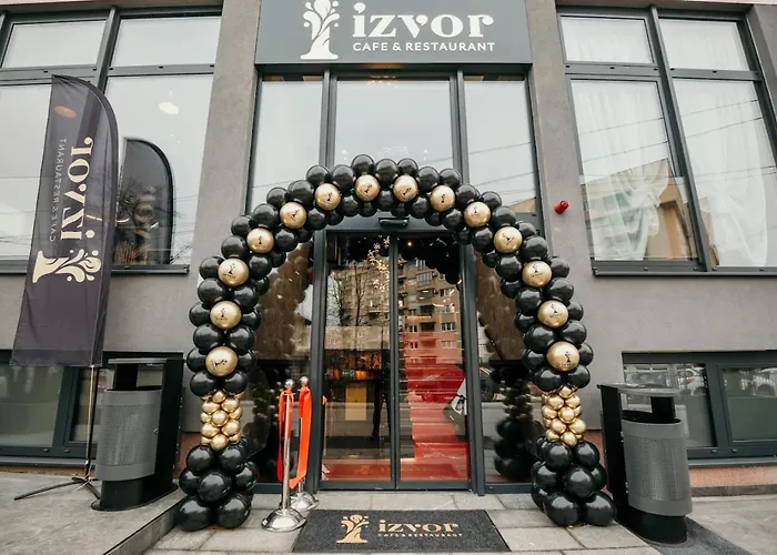 Brand New Two Bedroom And One Living In A Great Location! 公寓